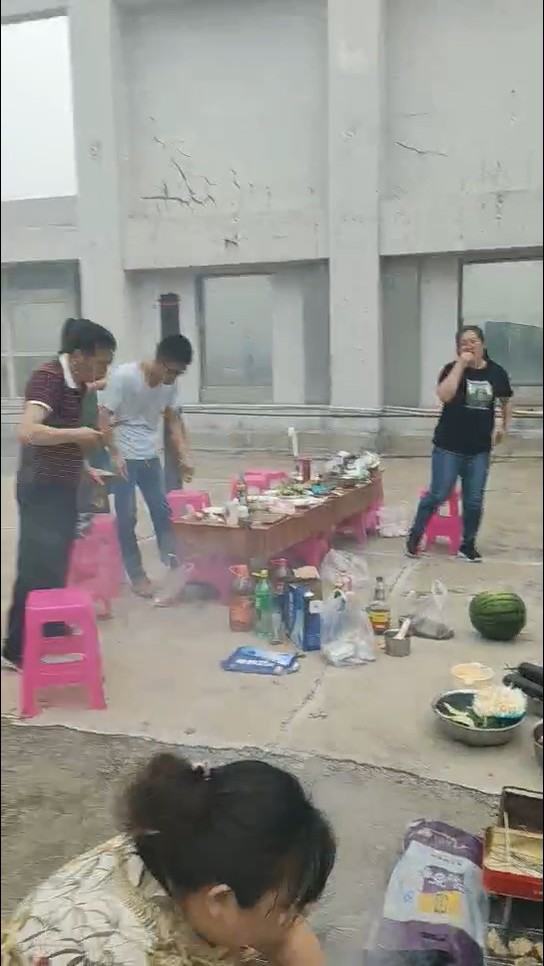 寶元通、世紀元通、山東世紀元通智能科技、電腦廣告雕刻機、木工數(shù)控雕刻機、亞克力吸塑成型機、吸壓吹多功能壓塑機、可麗耐成型機、標牌蝕刻機刻牌機、數(shù)控圍字機、亞克力折彎機、彎字機、等離子切割機、激光切割機、激光機